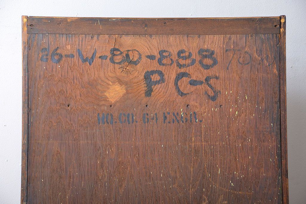 レトロ家具　アンティーク　棚の高さが自由自在!レトロな飾り棚