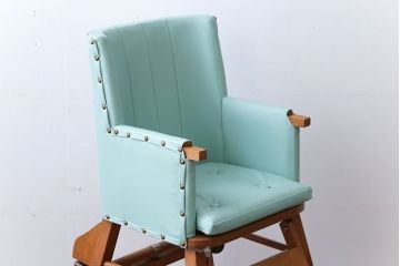 アンティーク家具　イギリスアンティーク　かわいい2WAYベビーチェア(チャイルドチェア、キッズチェア、ダイニングチェア、子どもイス、こども椅子、英国)(R-016219)