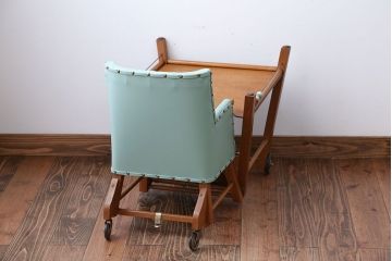 アンティーク家具　イギリスアンティーク　かわいい2WAYベビーチェア(チャイルドチェア、キッズチェア、ダイニングチェア、子どもイス、こども椅子、英国)(R-016219)