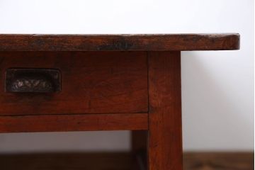 アンティーク家具　アンティーク　古い木製の味わい深い小さな文机