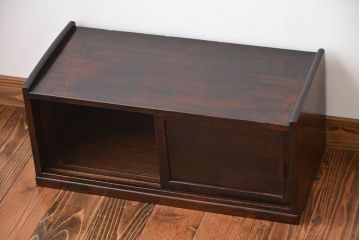 アンティーク家具　古民具・骨董　三方欅材の古い置き床(ローボード)