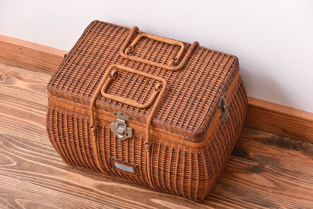 アンティーク雑貨　アンティーク　レトロでかわいいバスケット