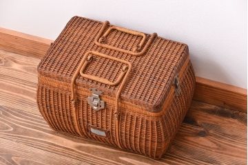 アンティーク雑貨　アンティーク　レトロでかわいいバスケット