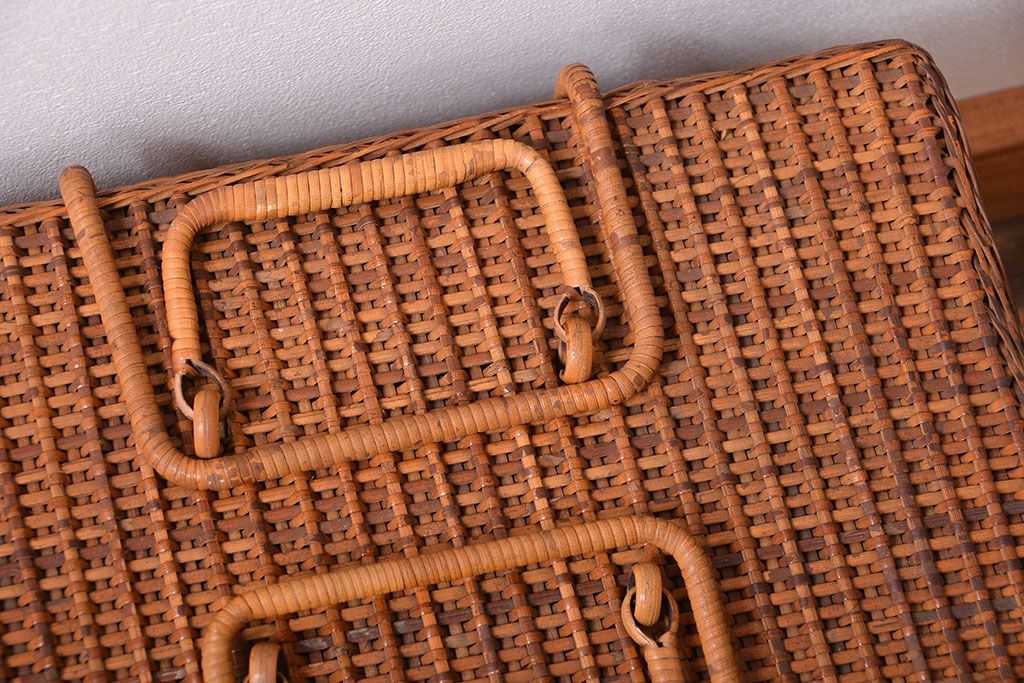 アンティーク雑貨　アンティーク　レトロでかわいいバスケット