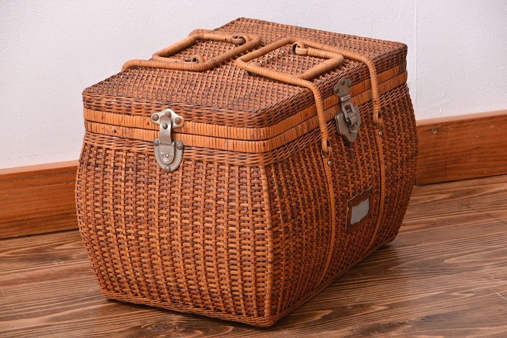 アンティーク雑貨　アンティーク　レトロでかわいいバスケット