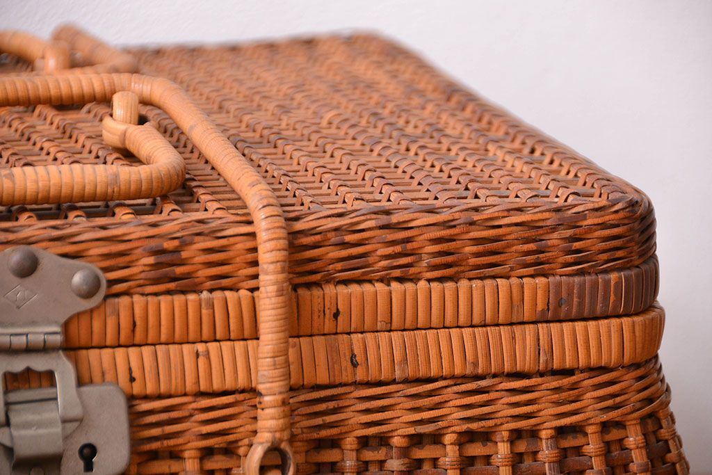 アンティーク雑貨　アンティーク　レトロでかわいいバスケット