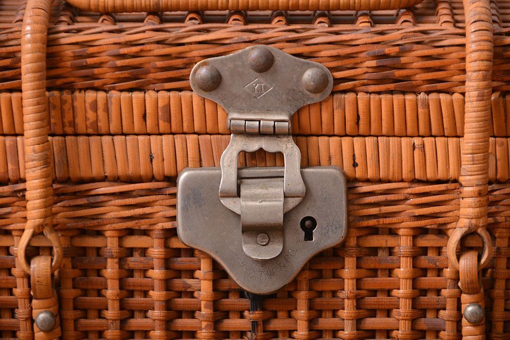 アンティーク雑貨　アンティーク　レトロでかわいいバスケット