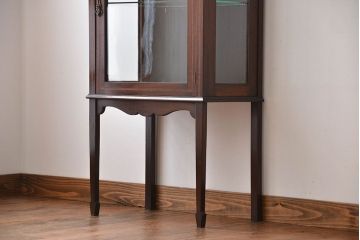 アンティーク家具　イギリスアンティーク　小さなガラスケースキャビネット