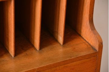 アンティーク家具　イギリスアンティーク　書類棚付き!オーク材の高級16杯引き出し