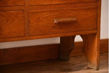 アンティーク家具　イギリスアンティーク　書類棚付き!オーク材の高級16杯引き出し