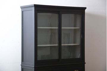 アンティーク家具　大正ロマン　艶消しブラックペイント引き出し15杯収納棚