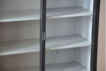 アンティーク家具　大正ロマン　艶消しブラックペイント引き出し15杯収納棚