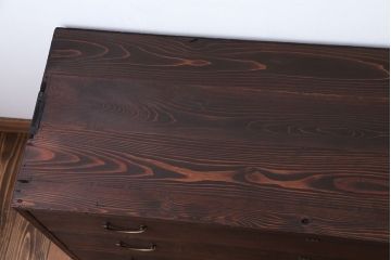 アンティーク家具　アンティーク　古い桐材の3杯衣装箪笥(桐箪笥、桐たんす)