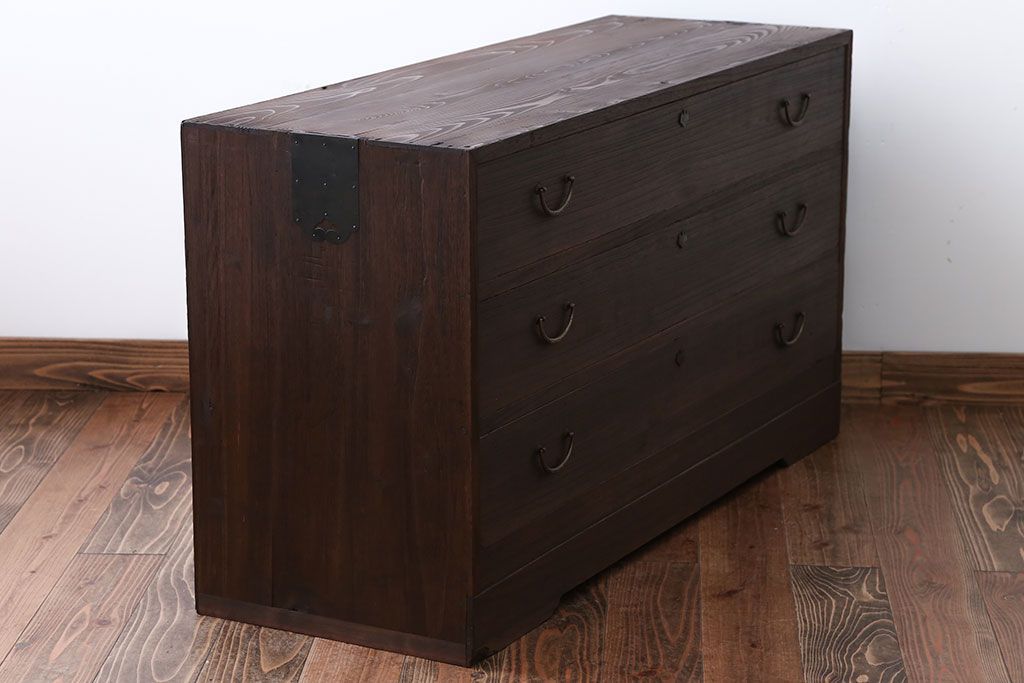 アンティーク家具　アンティーク　古い桐材の3杯衣装箪笥(桐箪笥、桐たんす)