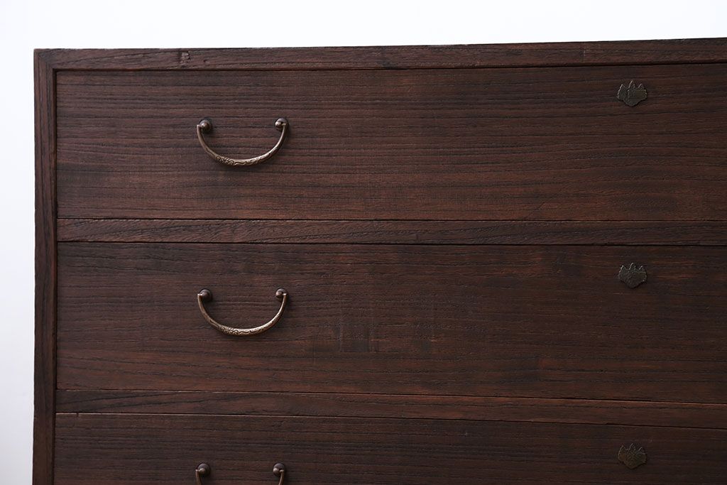 アンティーク家具　アンティーク　古い桐材の3杯衣装箪笥(桐箪笥、桐たんす)