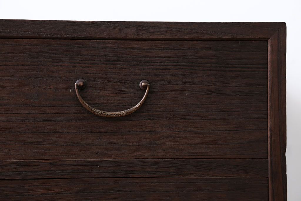 アンティーク家具　アンティーク　古い桐材の3杯衣装箪笥(桐箪笥、桐たんす)