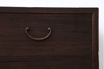 アンティーク家具　アンティーク　古い桐材の3杯衣装箪笥(桐箪笥、桐たんす)