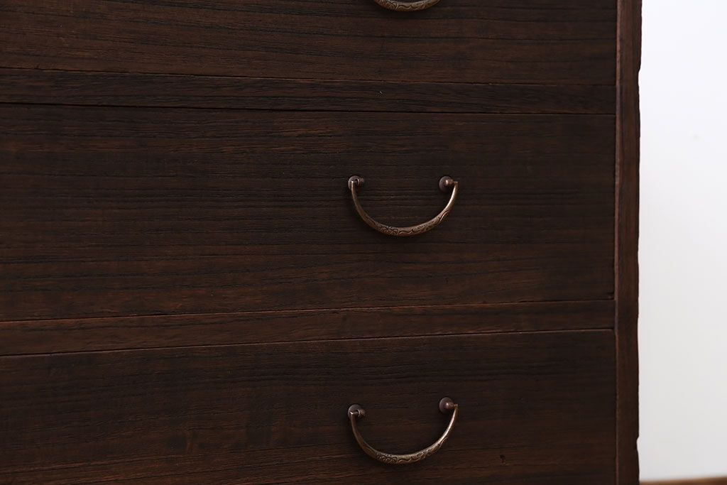 アンティーク家具　アンティーク　古い桐材の3杯衣装箪笥(桐箪笥、桐たんす)