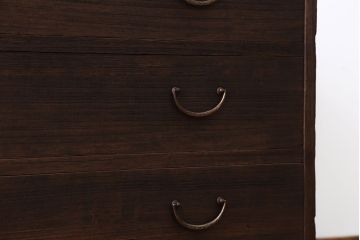 アンティーク家具　アンティーク　古い桐材の3杯衣装箪笥(桐箪笥、桐たんす)