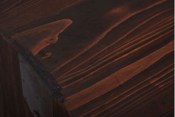 アンティーク家具　アンティーク　古い桐材の鉄脚付きローチェスト(1)