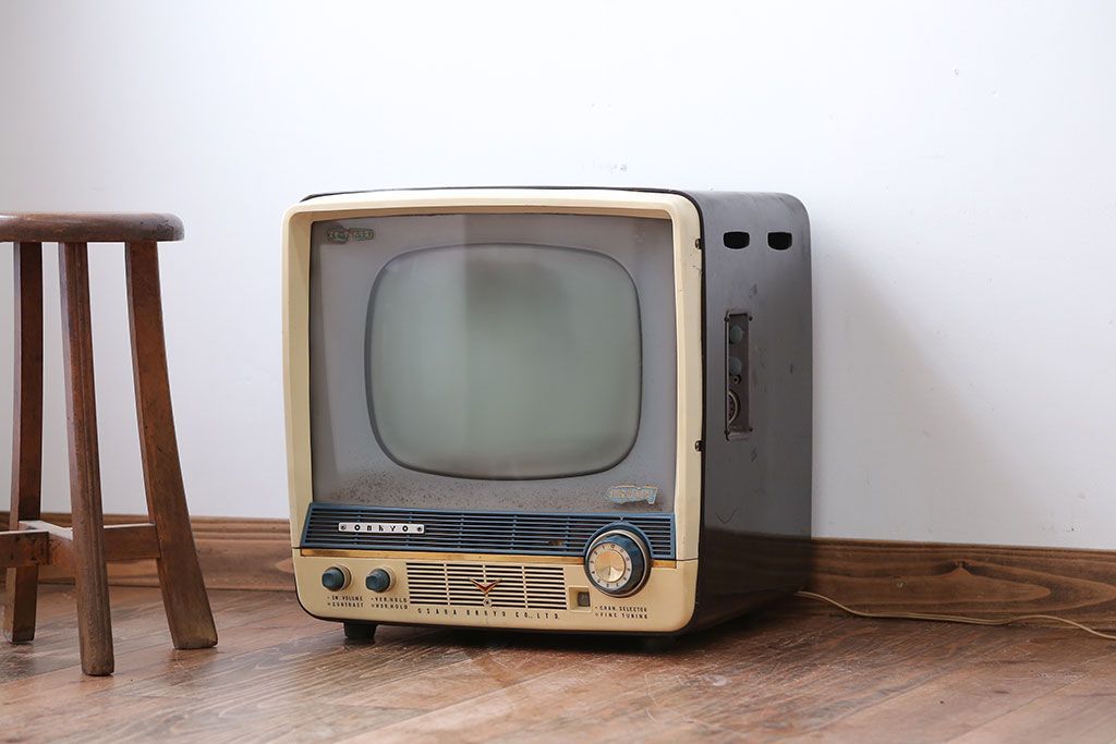 昭和レトロ　古いオンキョー(ONKYO)真空管テレビ(ジャンク品)