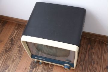 昭和レトロ　古いオンキョー(ONKYO)真空管テレビ(ジャンク品)