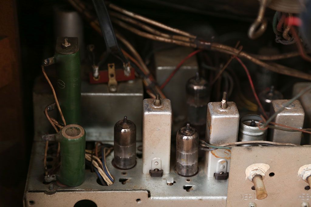 昭和レトロ　古いオンキョー(ONKYO)真空管テレビ(ジャンク品)