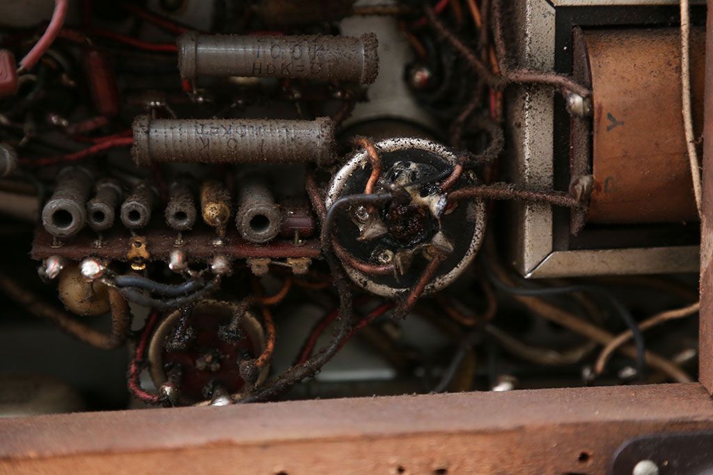 昭和レトロ　古いオンキョー(ONKYO)真空管テレビ(ジャンク品)