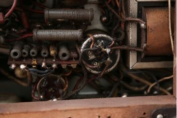 昭和レトロ　古いオンキョー(ONKYO)真空管テレビ(ジャンク品)