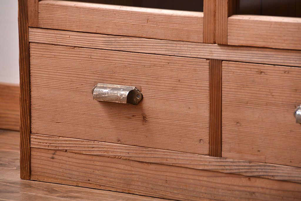 アンティーク家具　和製アンティーク　引き出し2杯付き!古い木製の収納棚