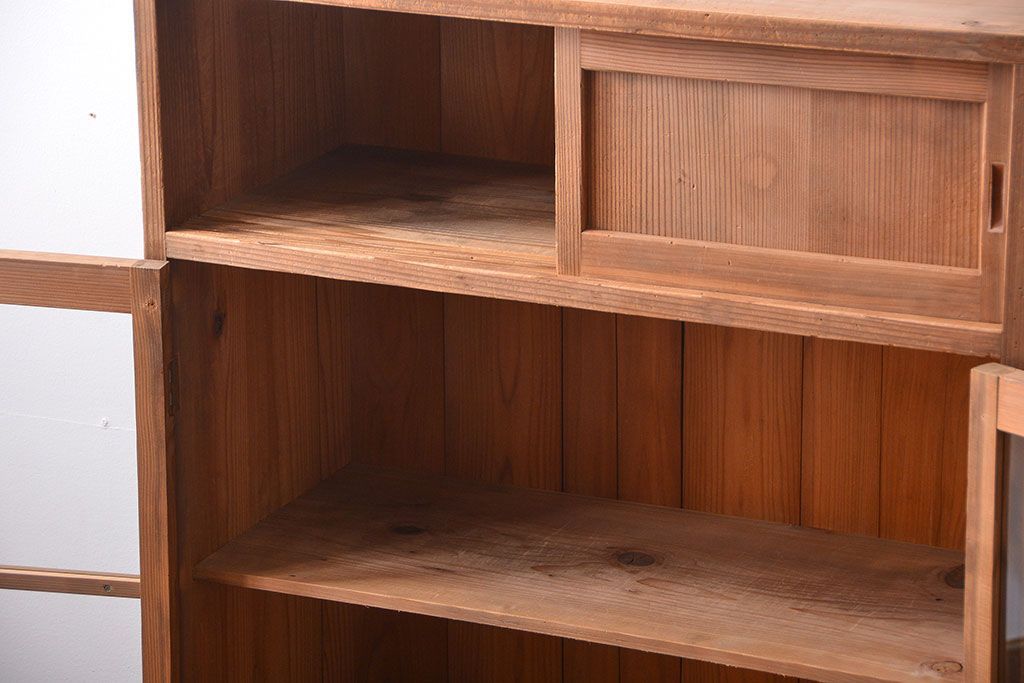 アンティーク家具　和製アンティーク　引き出し2杯付き!古い木製の収納棚