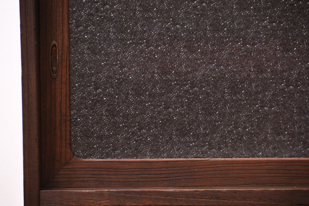 アンティーク家具　和製アンティーク　ダイヤガラス入り!古い木製のローボード