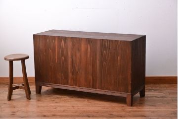 アンティーク家具　和製アンティーク　ダイヤガラス入り!古い木製のローボード