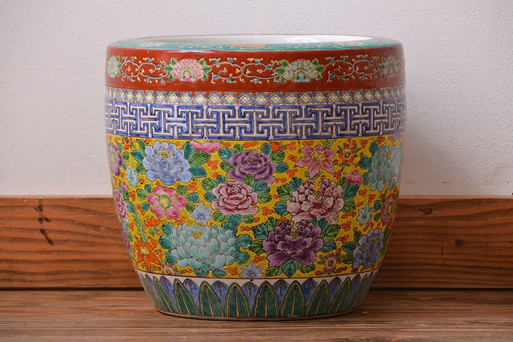 アンティーク雑貨　古民具・骨董　大正〜昭和初期　 十錦手火鉢 (手焙り)