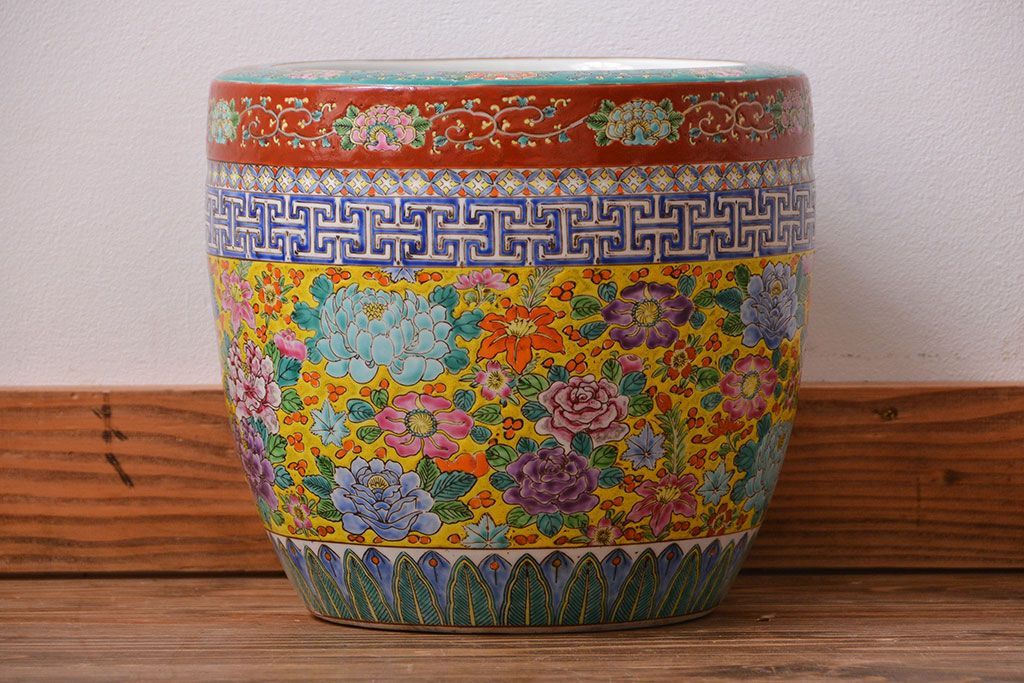 アンティーク雑貨　古民具・骨董　大正〜昭和初期　 十錦手火鉢 (手焙り)