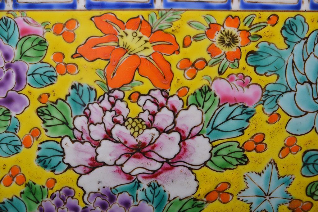 アンティーク雑貨　古民具・骨董　大正〜昭和初期　 十錦手火鉢 (手焙り)