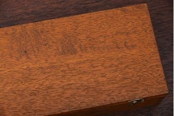 アンティーク雑貨　アンティーク　古い木製の小さな収納ケース