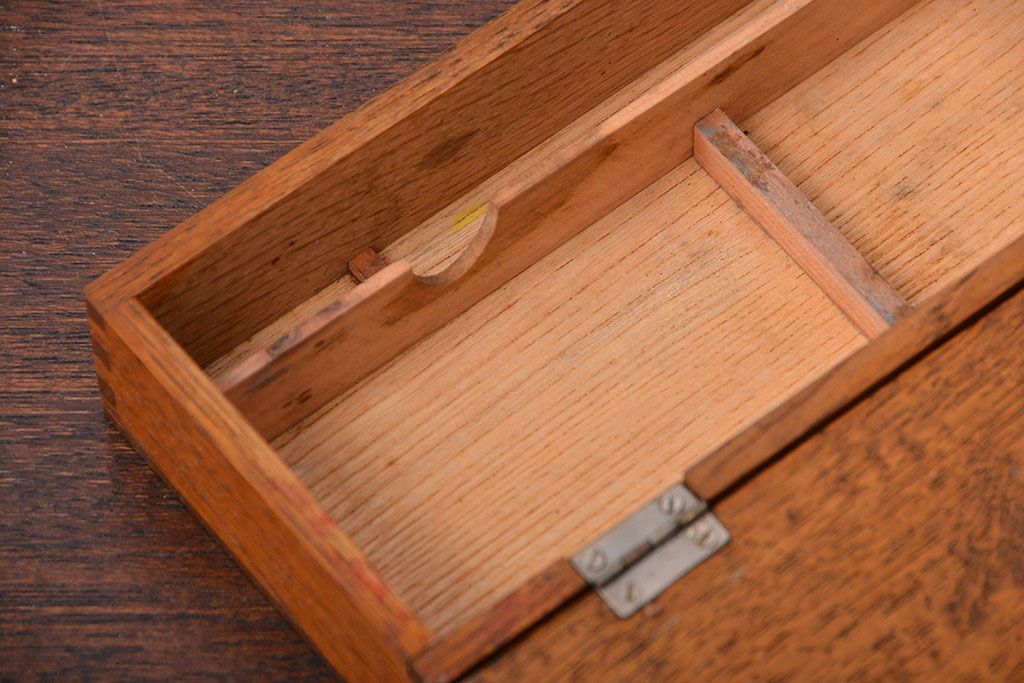 アンティーク雑貨　アンティーク　古い木製の小さな収納ケース