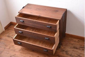 アンティーク家具　アンティーク　古い桐材の鉄脚付きローチェスト