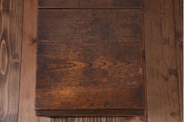 アンティーク雑貨　アンティーク　古い木製のナチュラルな収納箱