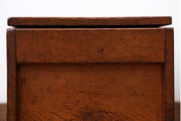 アンティーク雑貨　アンティーク　古い木製のナチュラルな収納箱