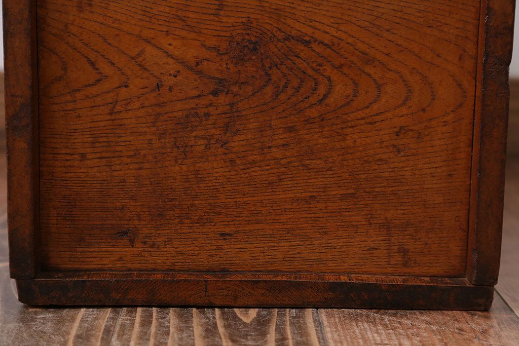 アンティーク雑貨　アンティーク　古い木製のナチュラルな収納箱