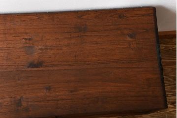 アンティーク家具　アンティーク　モールガラス入り!古い桐材の鉄脚付きローボード