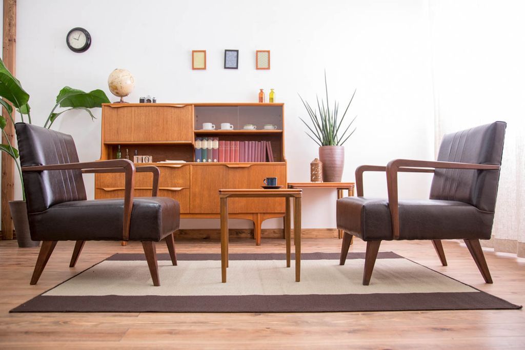 アンティーク家具　アンティーク　スタイリッシュでおしゃれな1人掛けアームソファ(1)