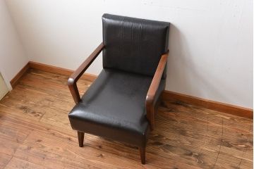 アンティーク家具　アンティーク　スタイリッシュでおしゃれな1人掛けアームソファ(1)