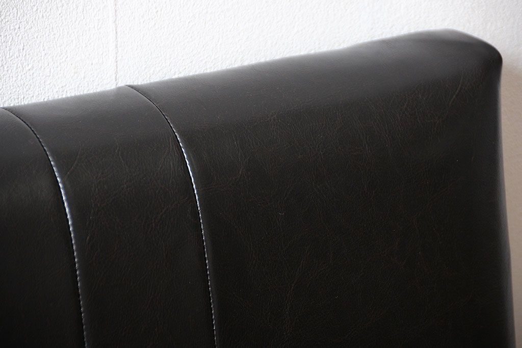 アンティーク家具　アンティーク　スタイリッシュでおしゃれな1人掛けアームソファ(1)