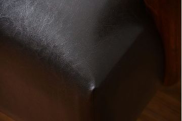 アンティーク家具　アンティーク　スタイリッシュでおしゃれな1人掛けアームソファ(1)