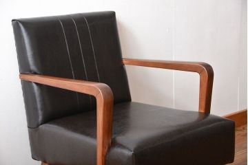 アンティーク家具　アンティーク　スタイリッシュでおしゃれな1人掛けアームソファ(2)