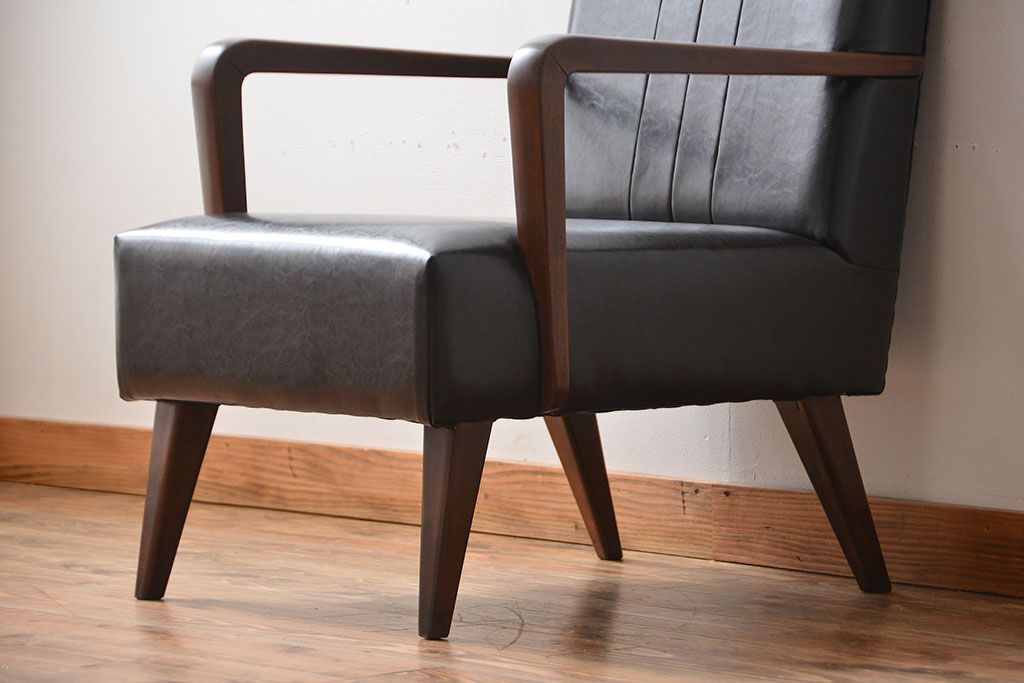 アンティーク家具　アンティーク　スタイリッシュでおしゃれな1人掛けアームソファ(2)