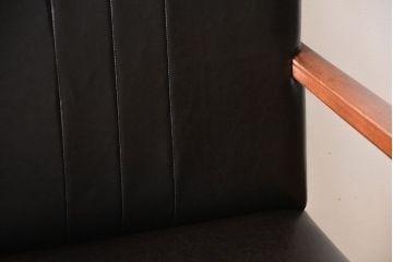 アンティーク家具　アンティーク　スタイリッシュでおしゃれな1人掛けアームソファ(2)